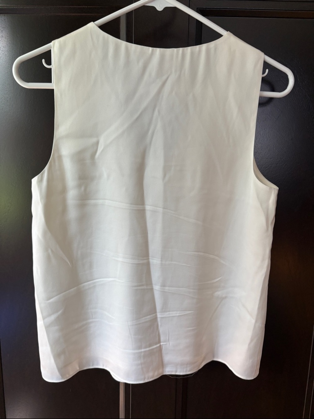 NWOT QUINCE Washable Stretch Silk V Neck Tank Ivory Size XS - Picture 8 of 9